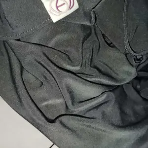 D******